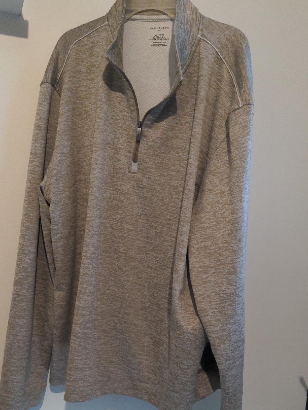 Van Heusen Men’s Heathered Light Tan Zip-Up Pullover Size XL